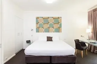 Majestic Old Lion Apartments North Adelaide