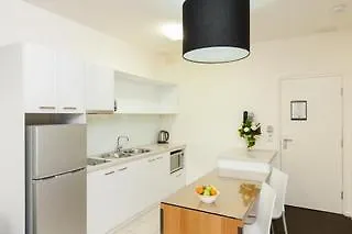 **** Aparthotel Majestic Old Lion Apartments North Adelaide Australia