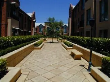 Majestic Old Lion Apartments North Adelaide Australia